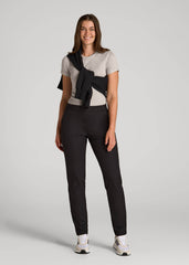 Pull-on Traveler Pants 2.0 for Tall Women in Black