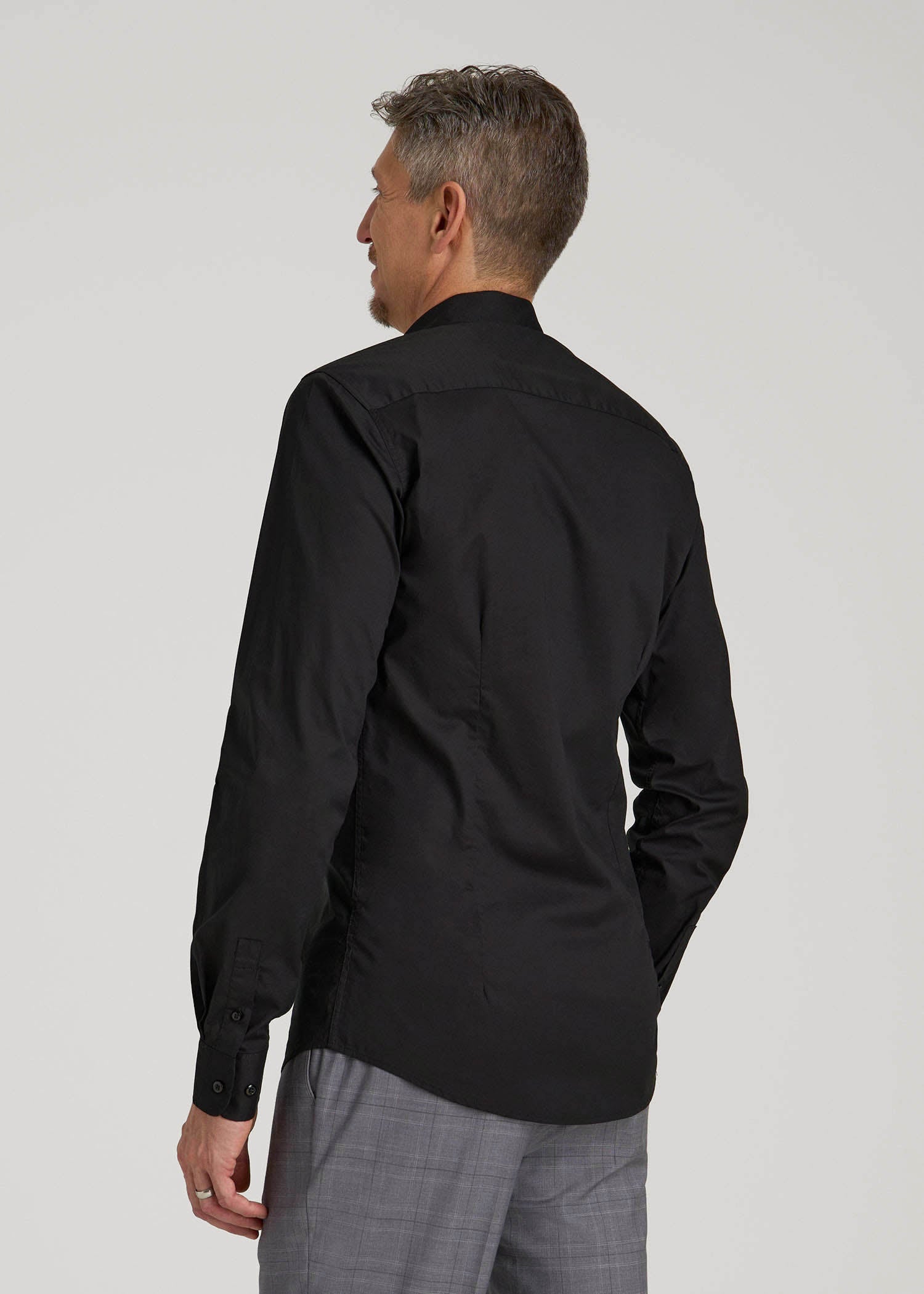 Oskar Easy Care Dress Shirt for Tall Men in Black