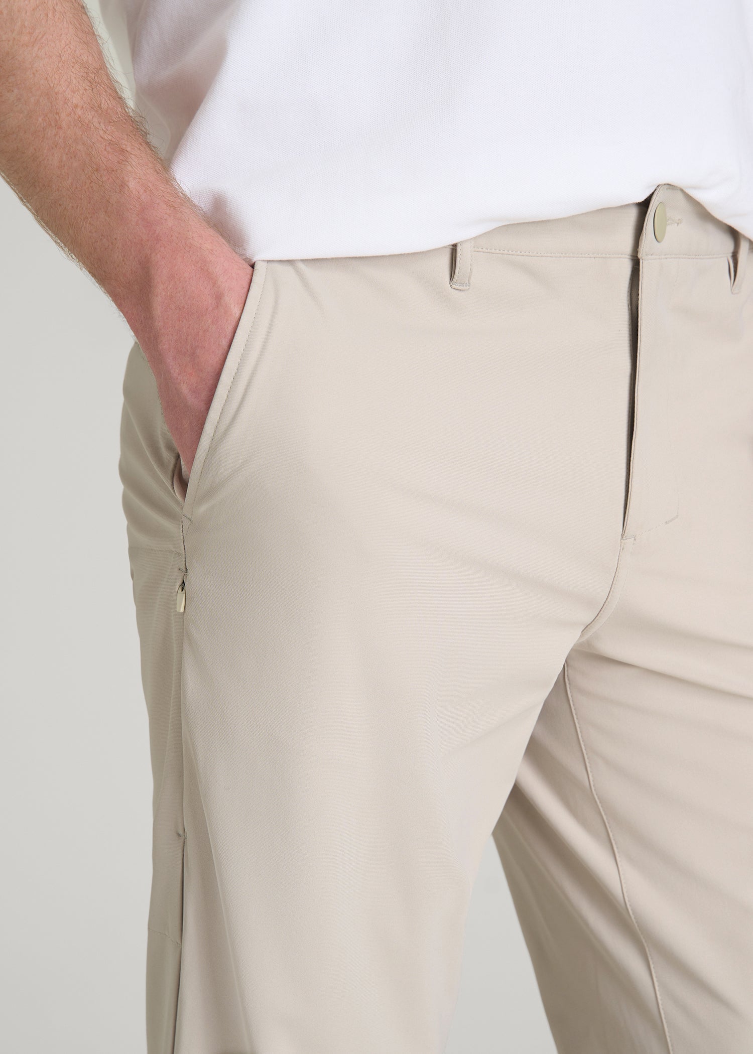 Traveler Chino 2.0 for Tall Men in Drywall Tan