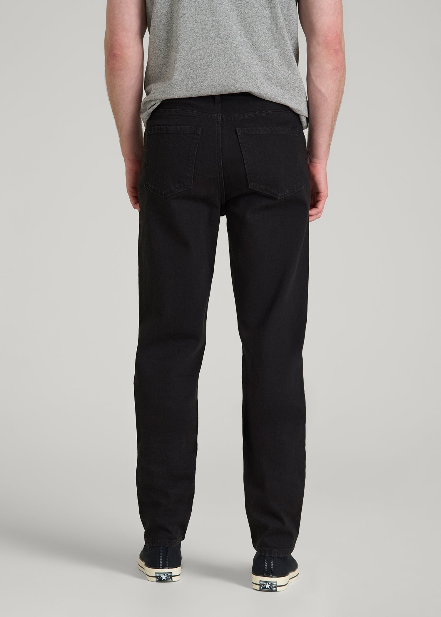 MILO Relaxed Tapered Fit Jeans for Tall Men in Optimum Black