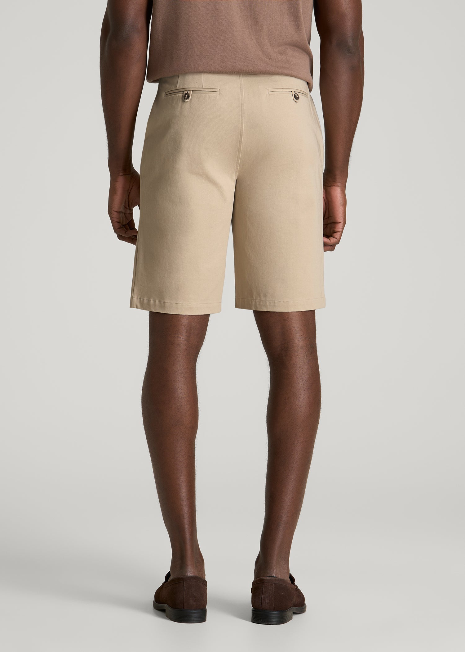 Stretch Commuter Chino Short for Tall Men in Warm Taupe