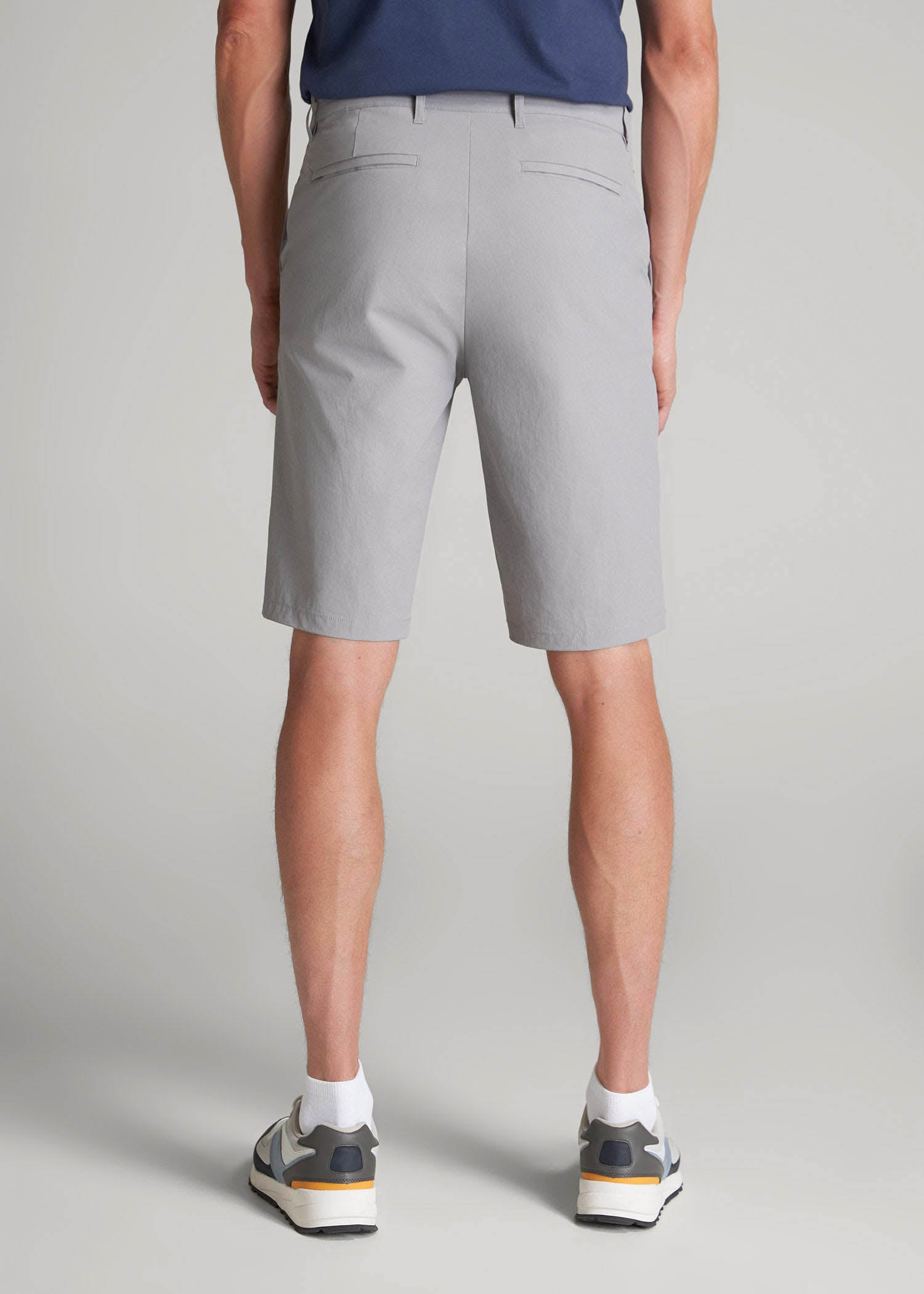 Premium Hybrid Shorts for Tall Men in Night Owl Grey