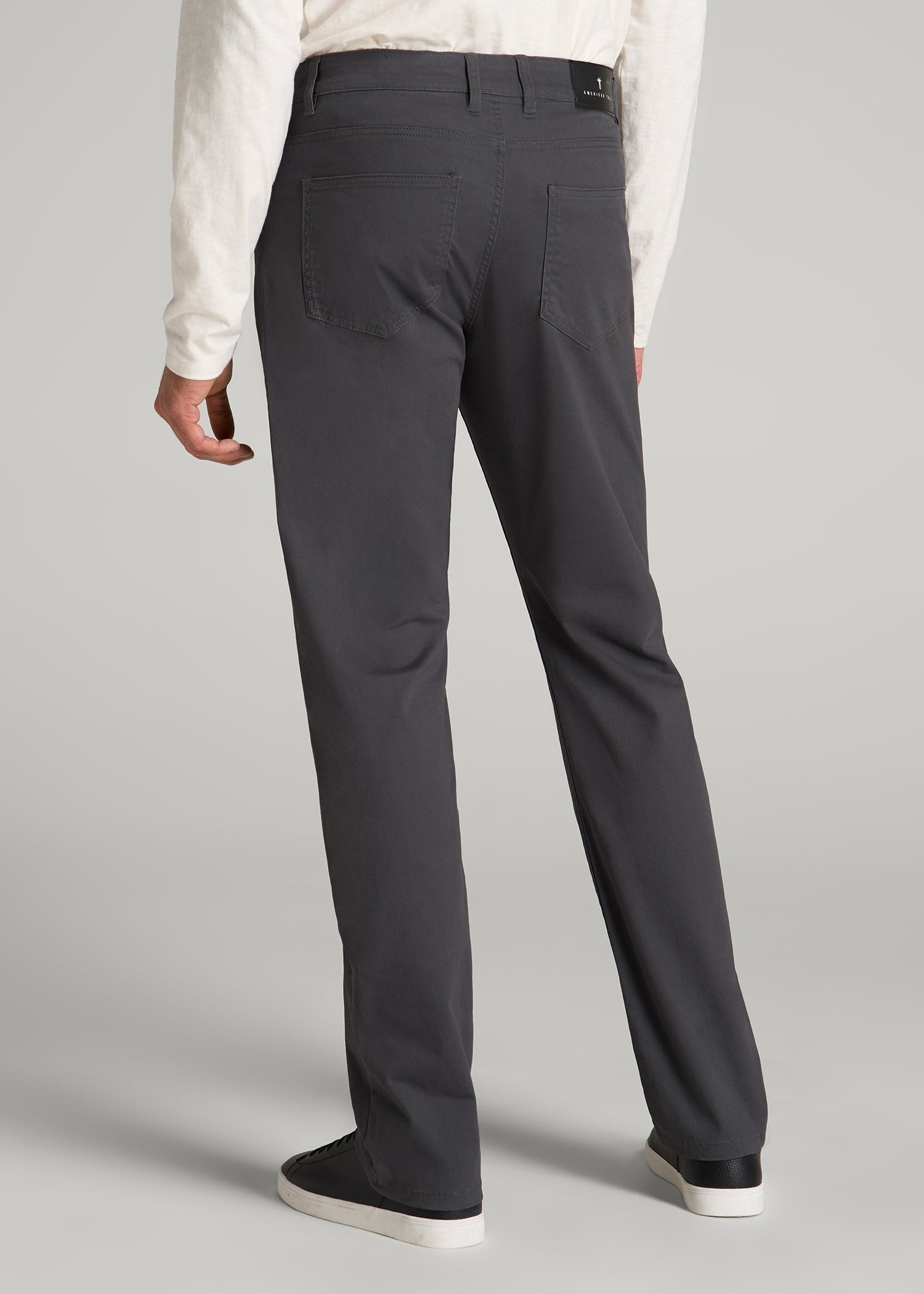 J1 STRAIGHT Leg Five-Pocket Pants for Tall Men in Iron Grey