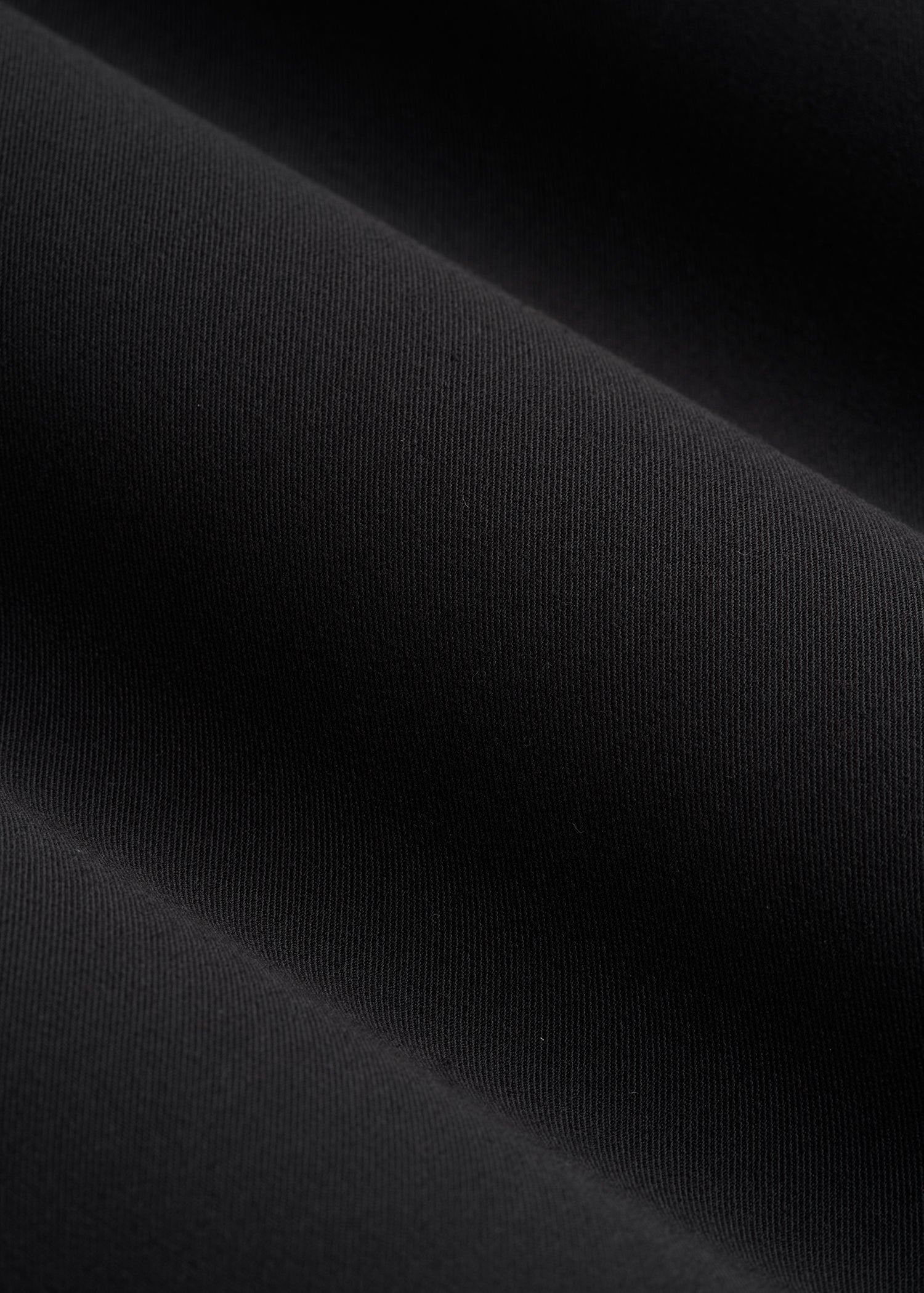 Short-Sleeve V-Neck Scrub Top for Tall Men in Black