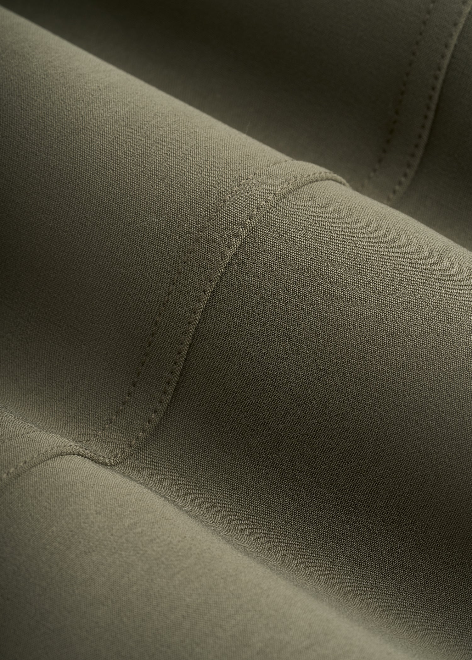 Traveler Cargo Pant for Tall Women in Olive