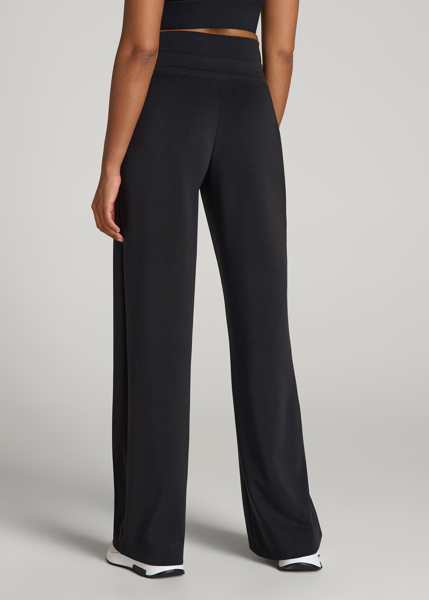 Soft Motion Wide Leg Ultra High Rise Pant for Tall Women in Black