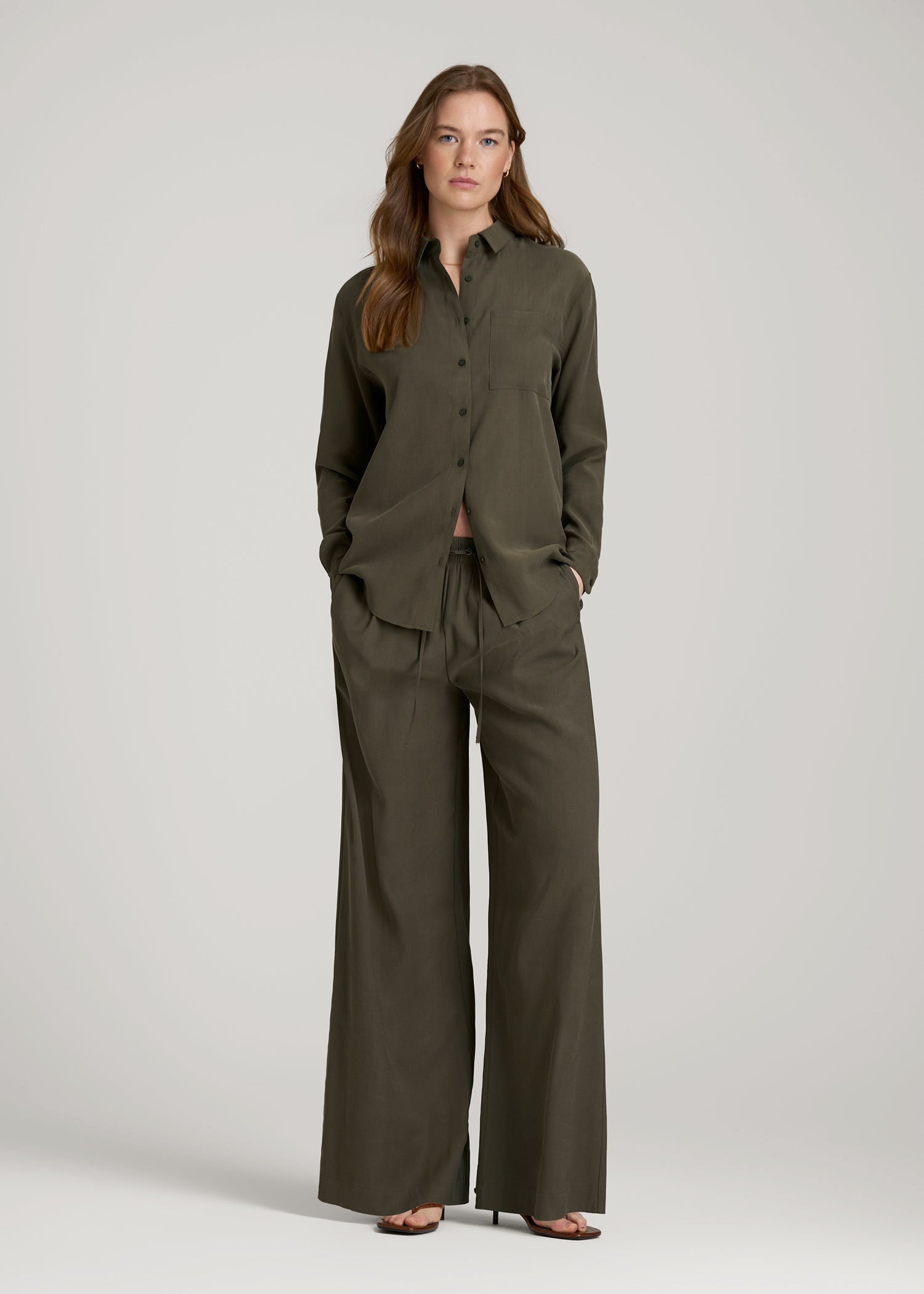 Relaxed Button-Up Single-Pocket Blouse for Tall Women in Forest Night