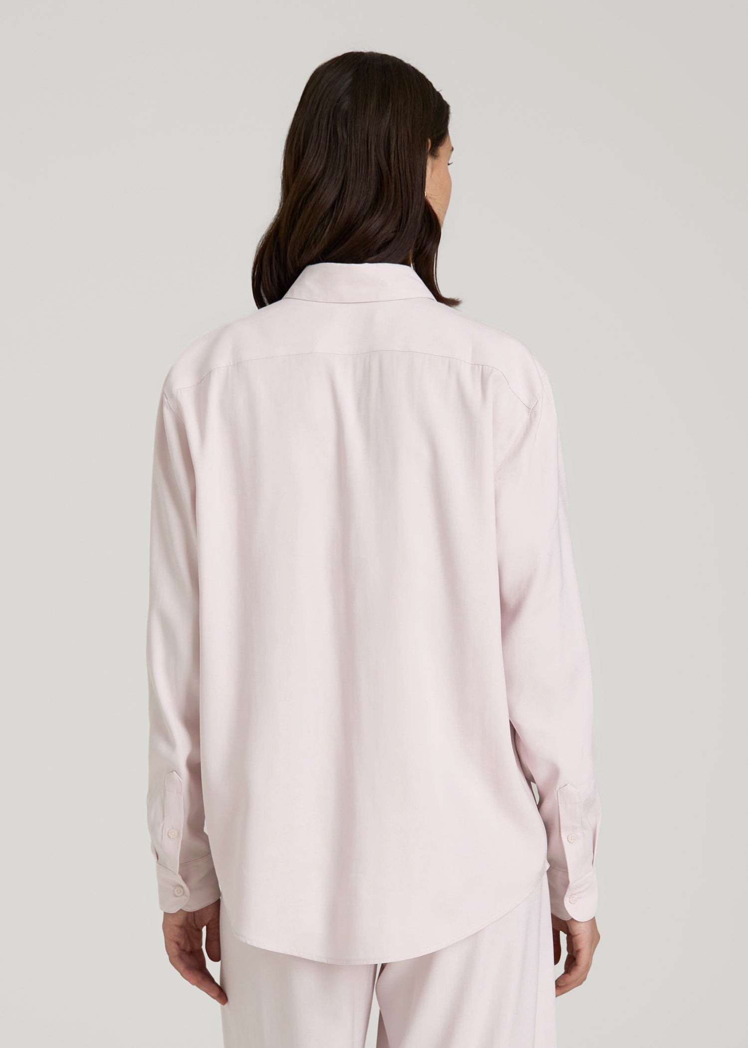 Relaxed Button-Up Single-Pocket Blouse for Tall Women in Grey Lilac