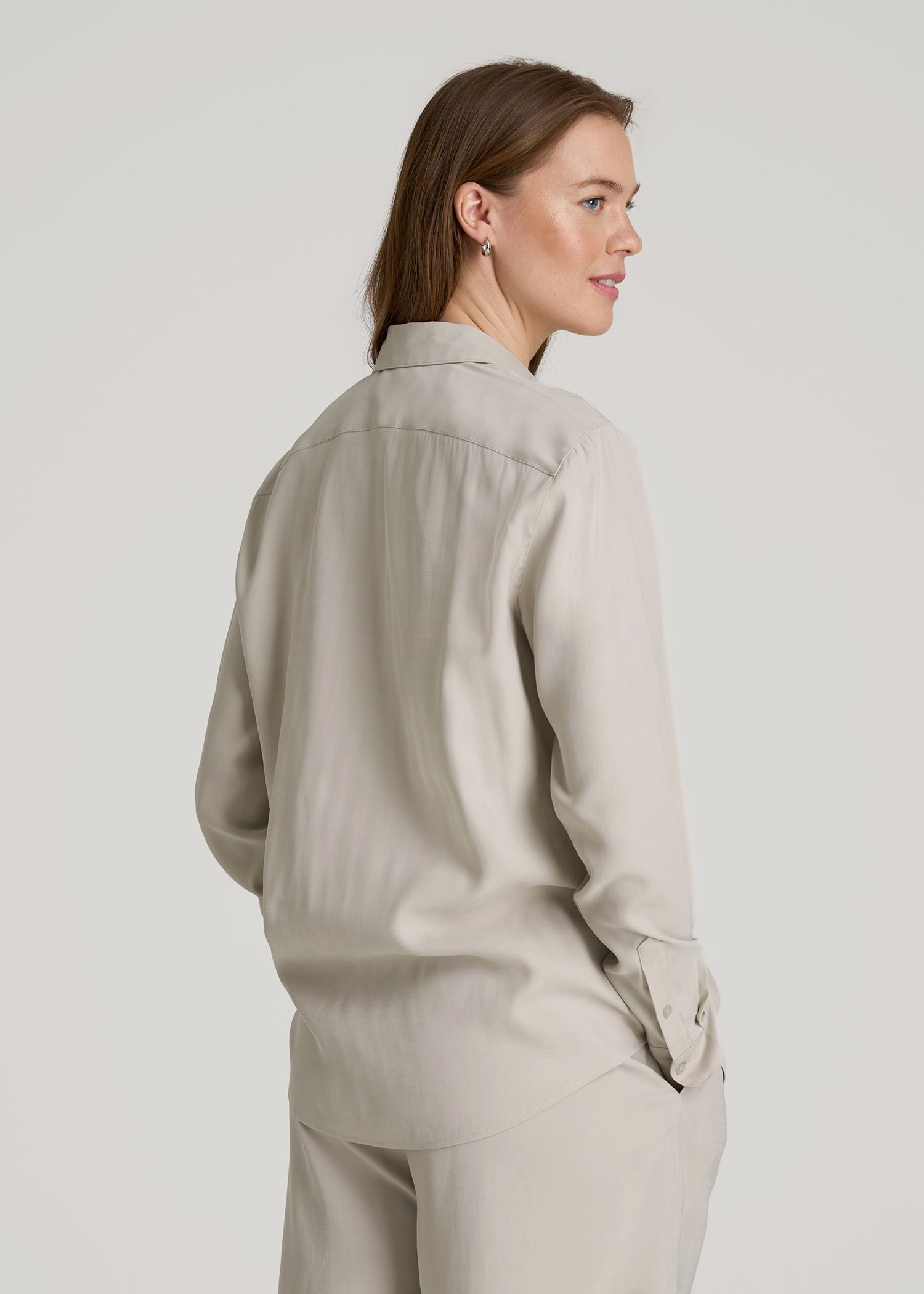 Relaxed Button-Up Single-Pocket Blouse for Tall Women in Stone