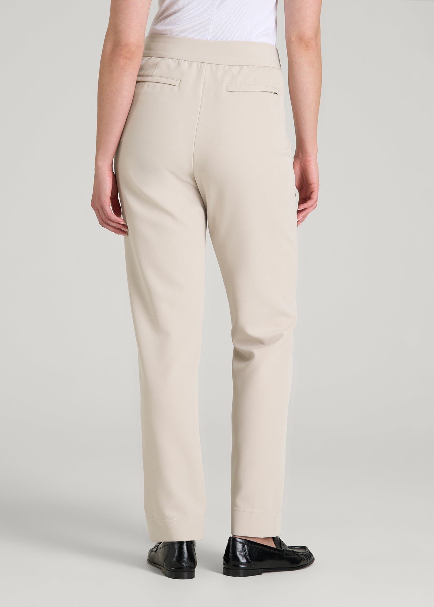 Traveler Tapered Fit Pant for Tall Women in Drywall Tan