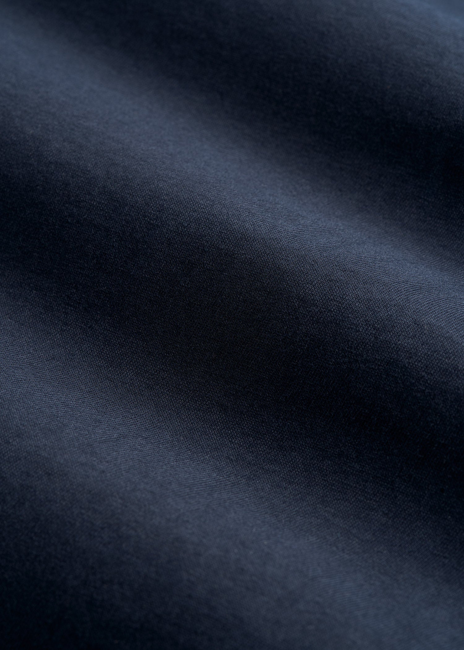 Modern Fit Garment Dyed Cotton T-Shirt for Tall Men in Evening Blue