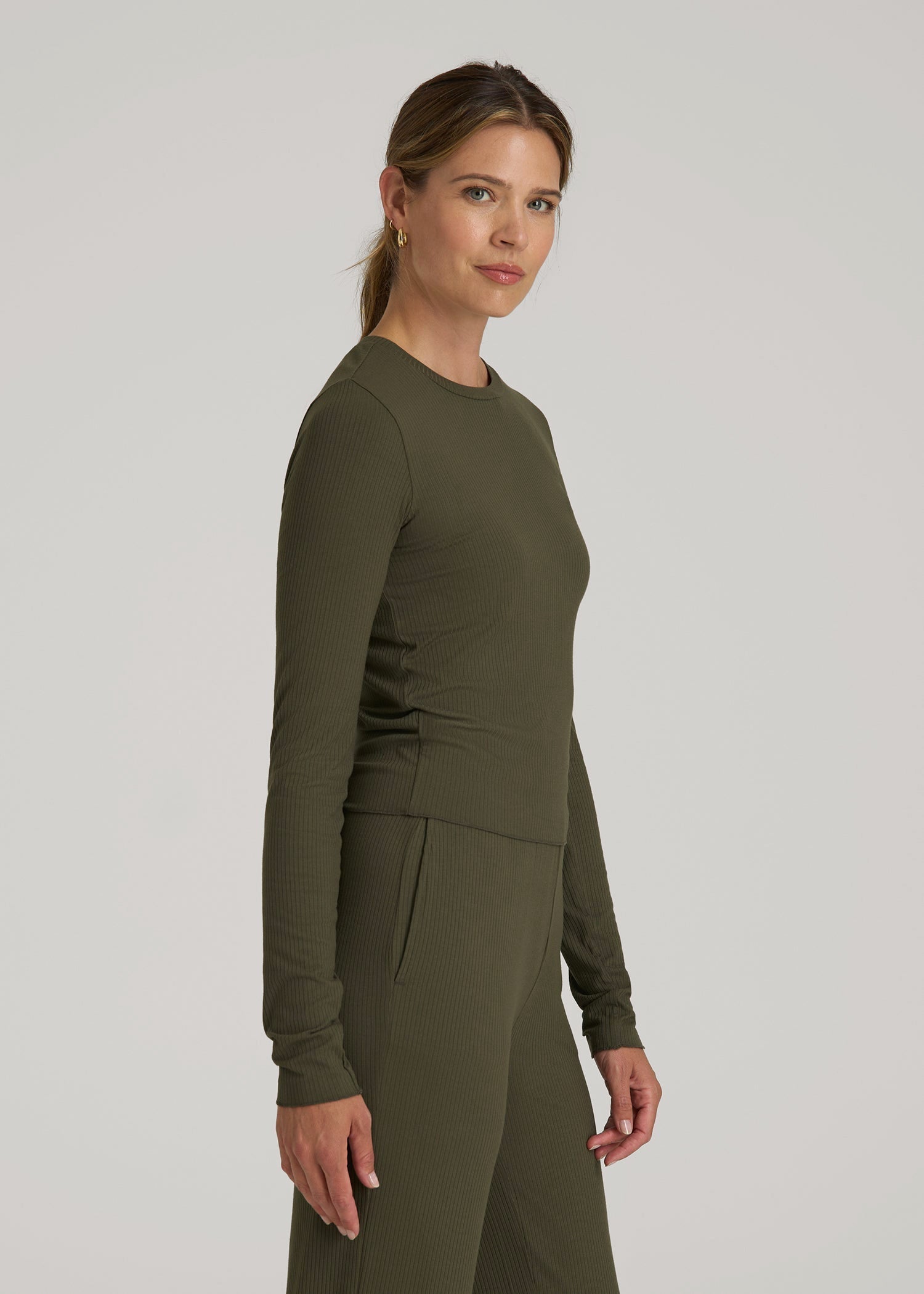 Lightweight Ribbed Cropped Lounge Shirt for Tall Women in Forest Night