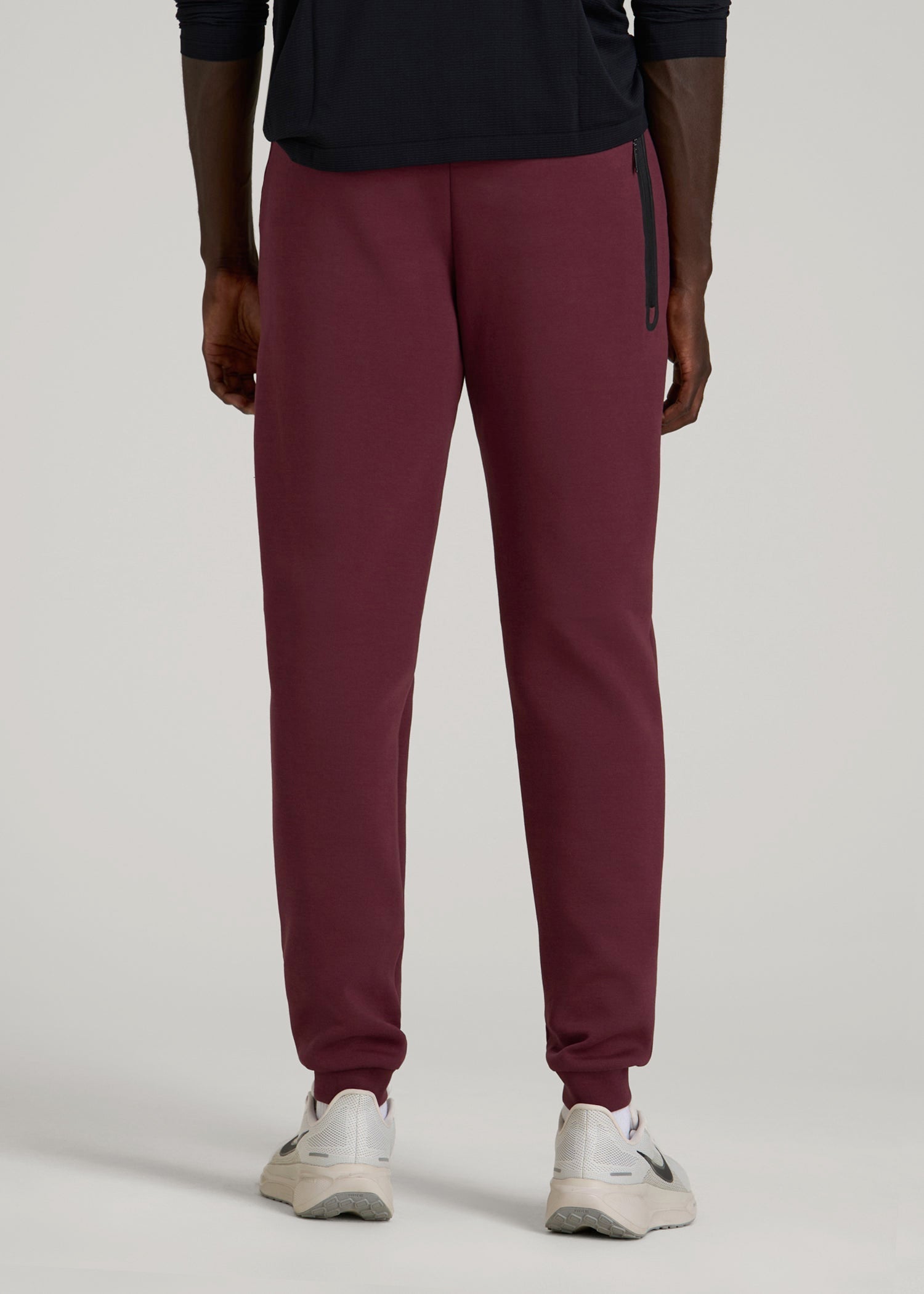 Tech Motion Fleece Joggers for Tall Men in Tawny Port