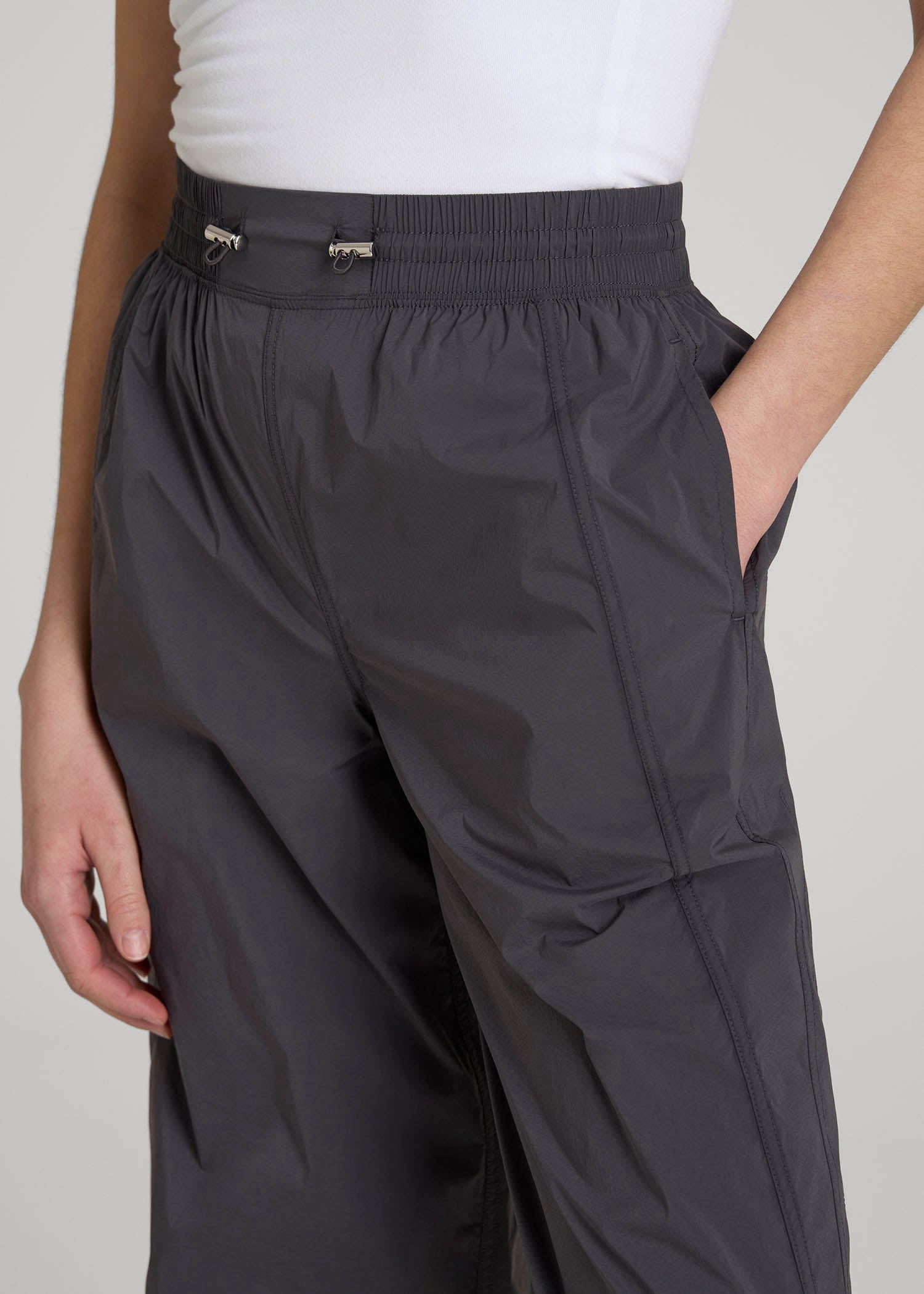 Parachute Jogger for Tall Women in Dark Ash