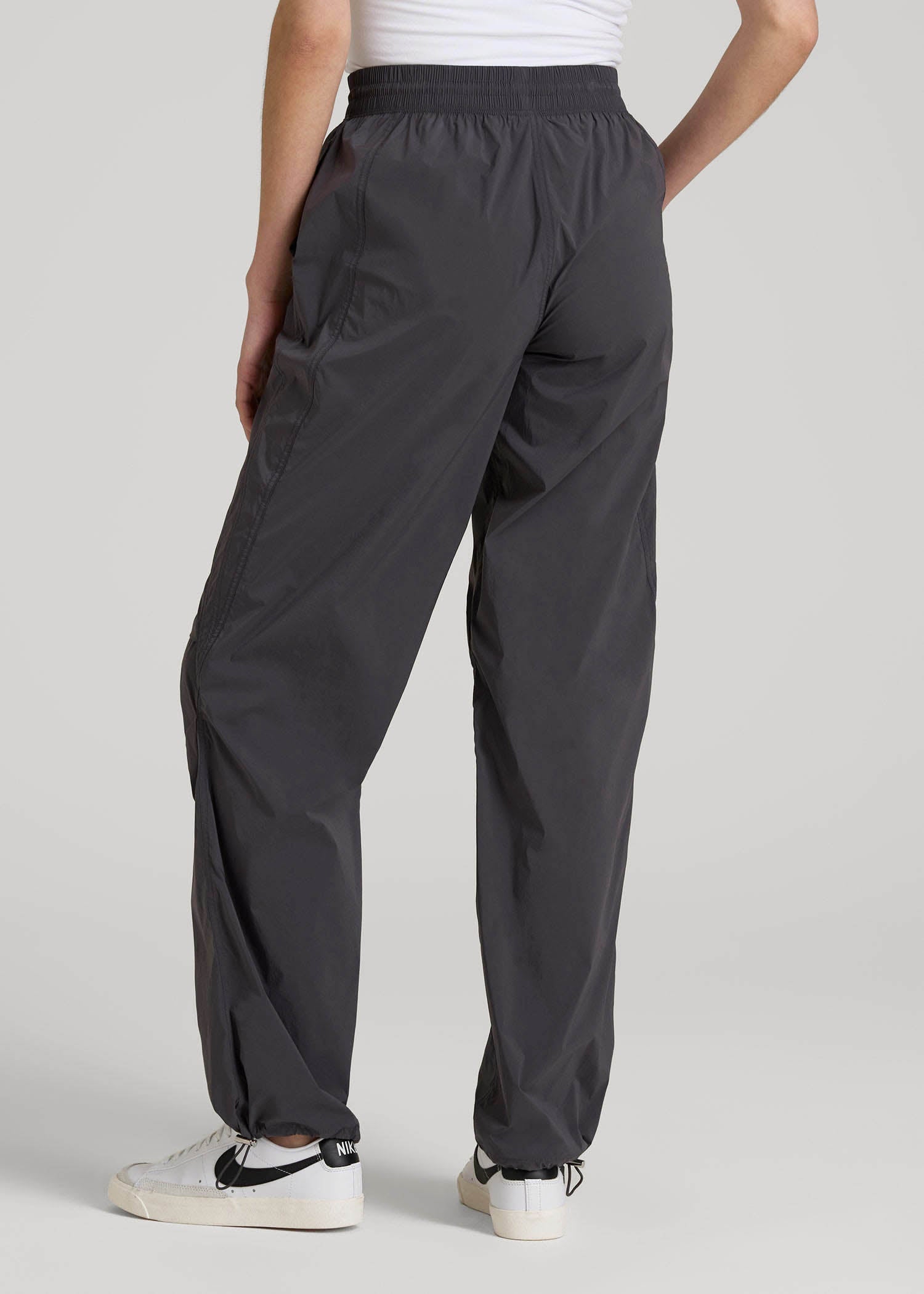 Parachute Jogger for Tall Women in Dark Ash