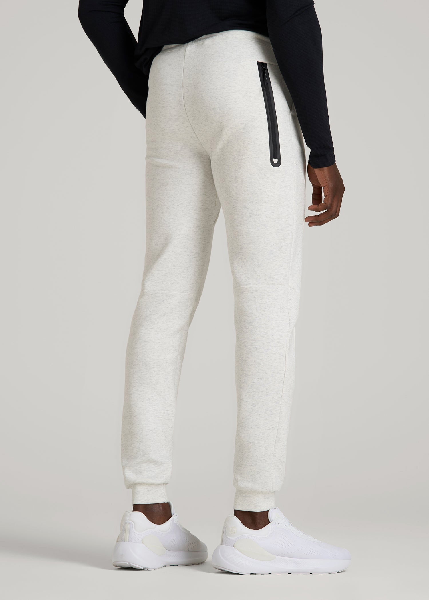 Tech Motion Fleece Joggers for Tall Men in Heather Frost