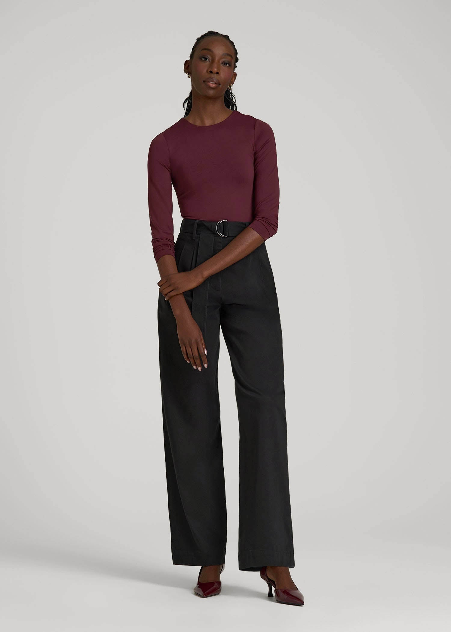 Pleated Wide Leg Chino With Belt for Tall Women in Deep Black