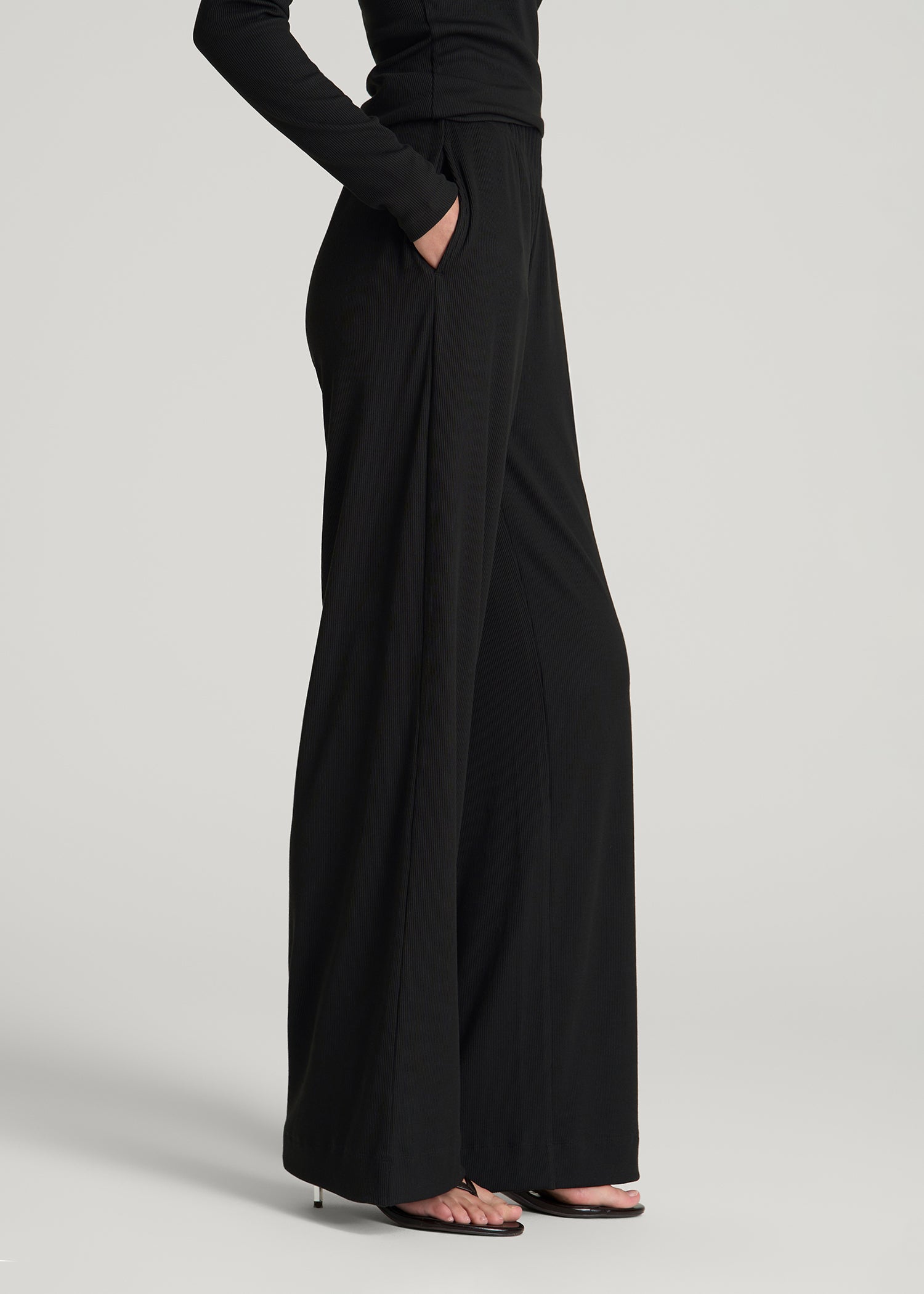 Ribbed Knit Wide Leg Pant for Tall Women in Deep Black